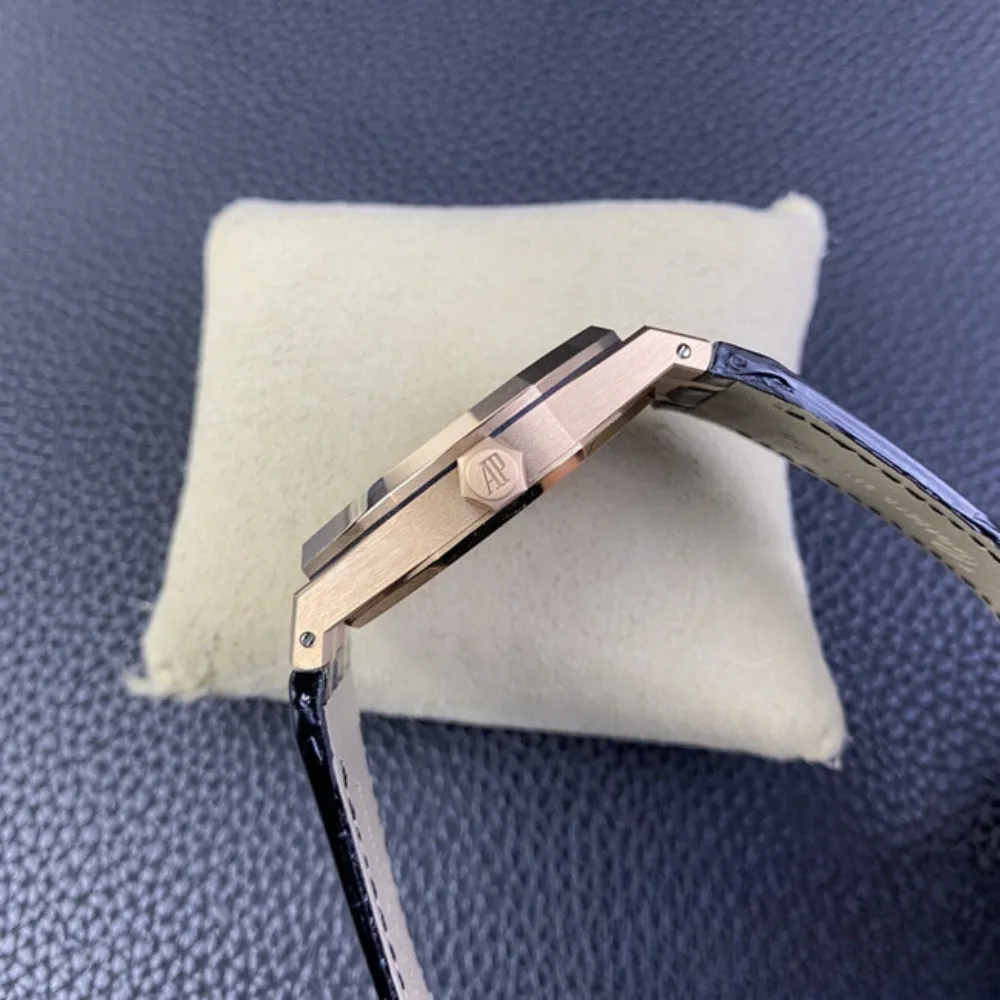 Reloj réplica Audemars Piguet Royal Oak 15510 correa de piel – 41 mm