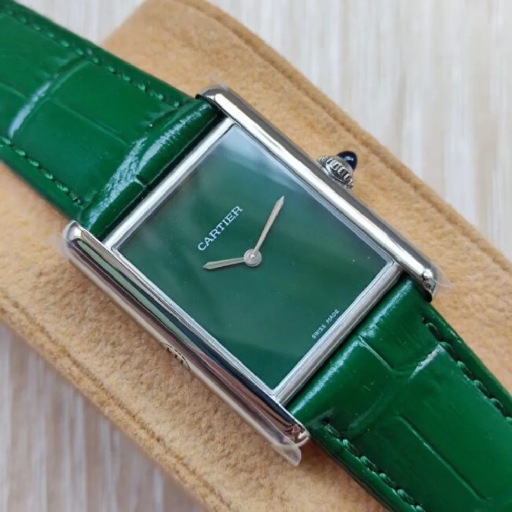Reloj réplica Cartier Tank Must verde – 25,5 mm