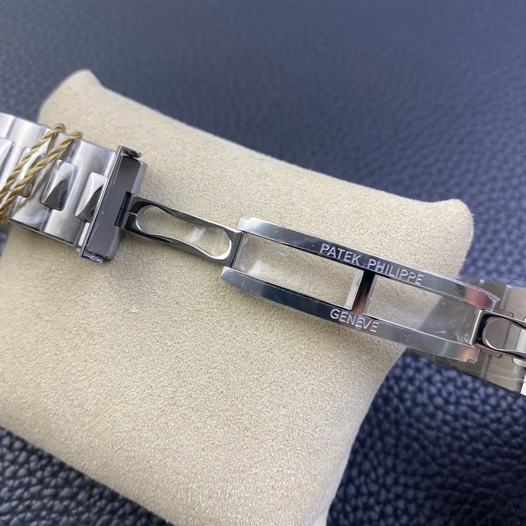 Reloj réplica Patek Philippe Nautilus 5726 – 40 mm · Ref. RSC-2008