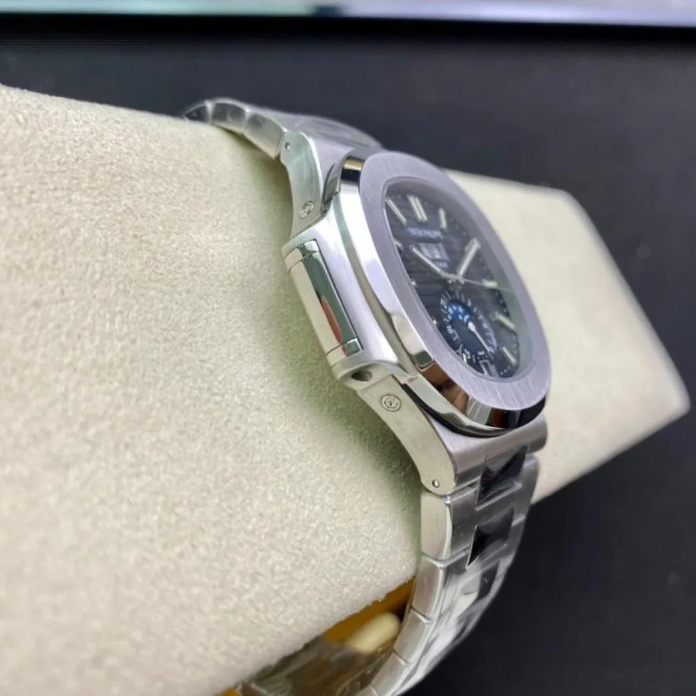 Reloj réplica Patek Philippe Nautilus 5726 – 40 mm · Ref. RSC-2024