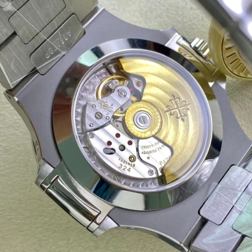 Reloj réplica Patek Philippe Nautilus 5726 – 40 mm · Ref. RSC-2024