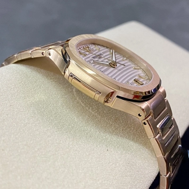 Reloj réplica Patek Philippe Nautilus 7118 · Ref. RSC-10741