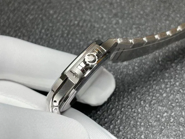Reloj réplica Patek Philippe Nautilus 7118 · Ref. RSC-2954