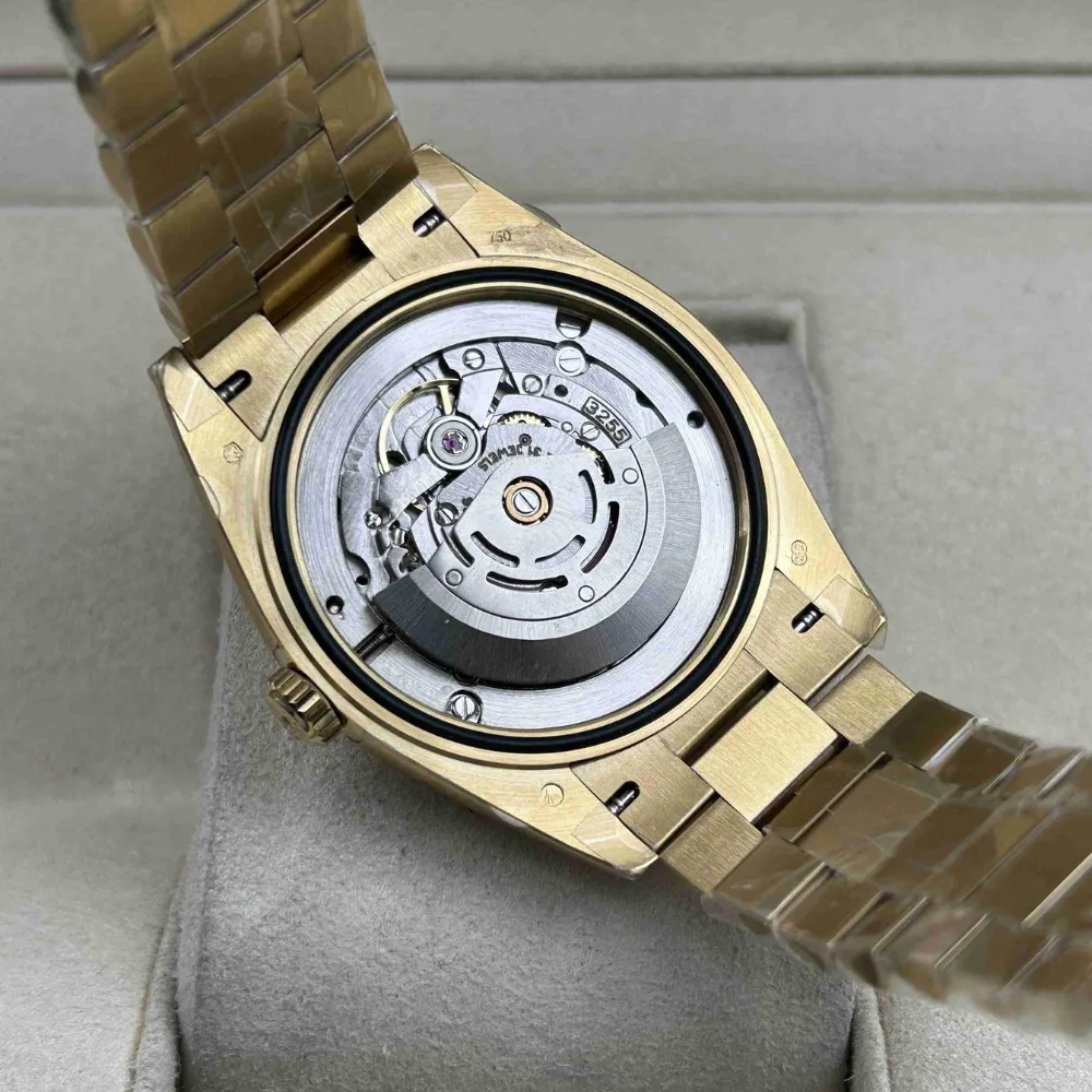 Reloj réplica Rolex Day-Date acabado oro amarillo esfera verde degradada – 40 mm · Ref. RSC-3481