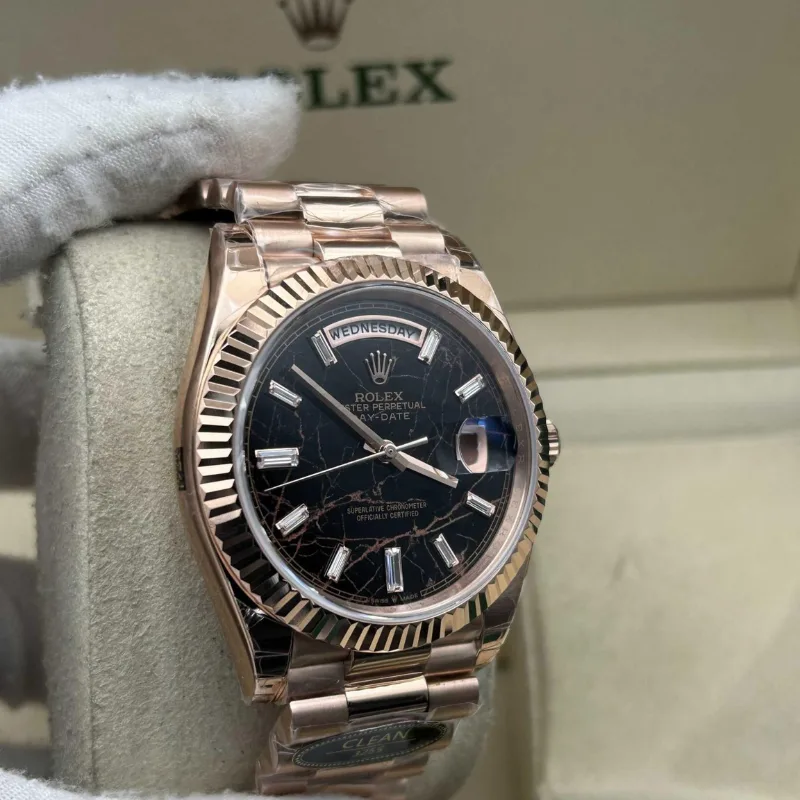 Reloj réplica Rolex Day-Date acabado oro rosa esfera Eisenkiesel – 40 mm · Ref. RSC-3482