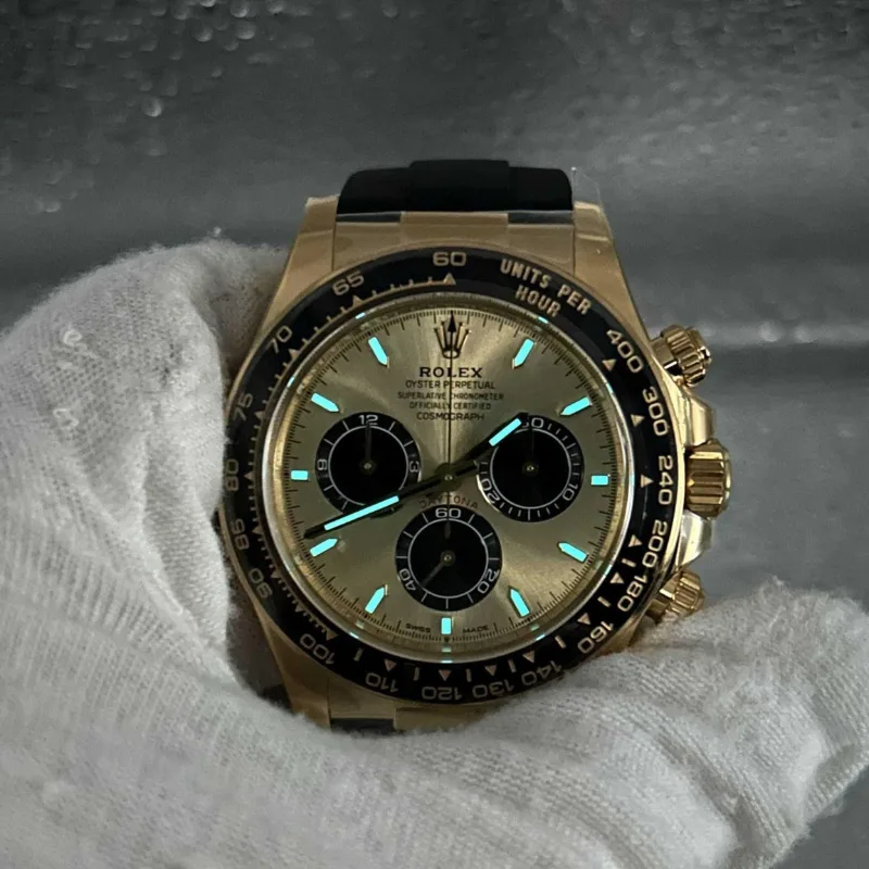 Reloj réplica Rolex Daytona Cosmograph Oysterflex Pikachu – 40 mm · Ref. RSC-3255