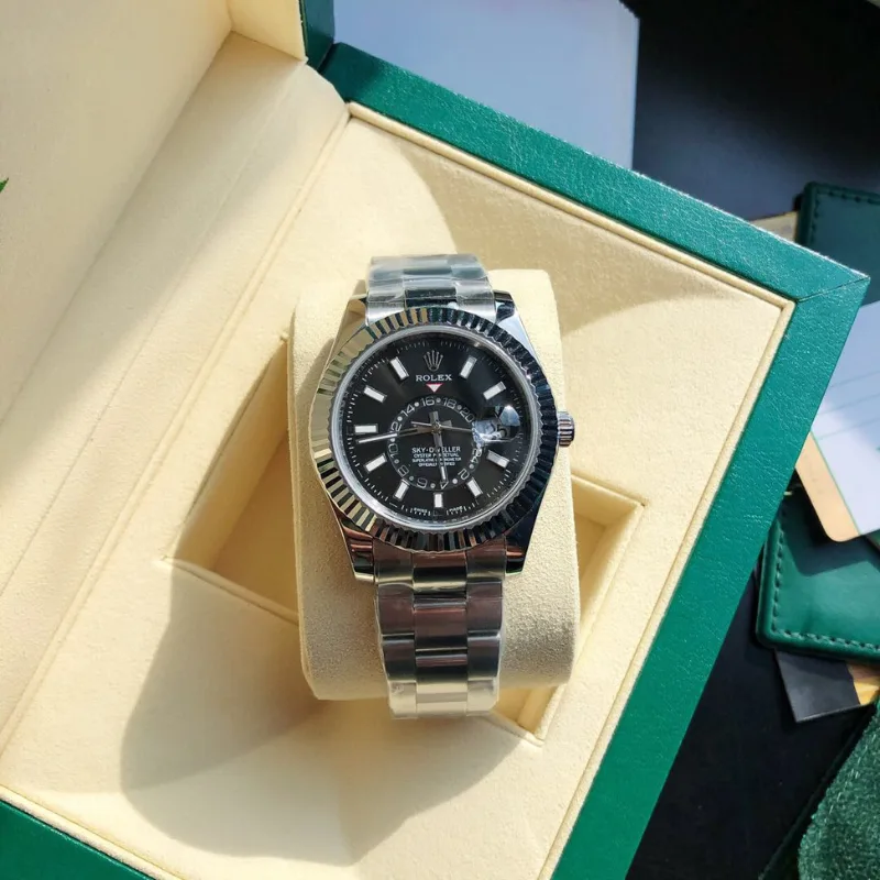 Reloj réplica Rolex Oyster Sky-Dweller negro – 42 mm