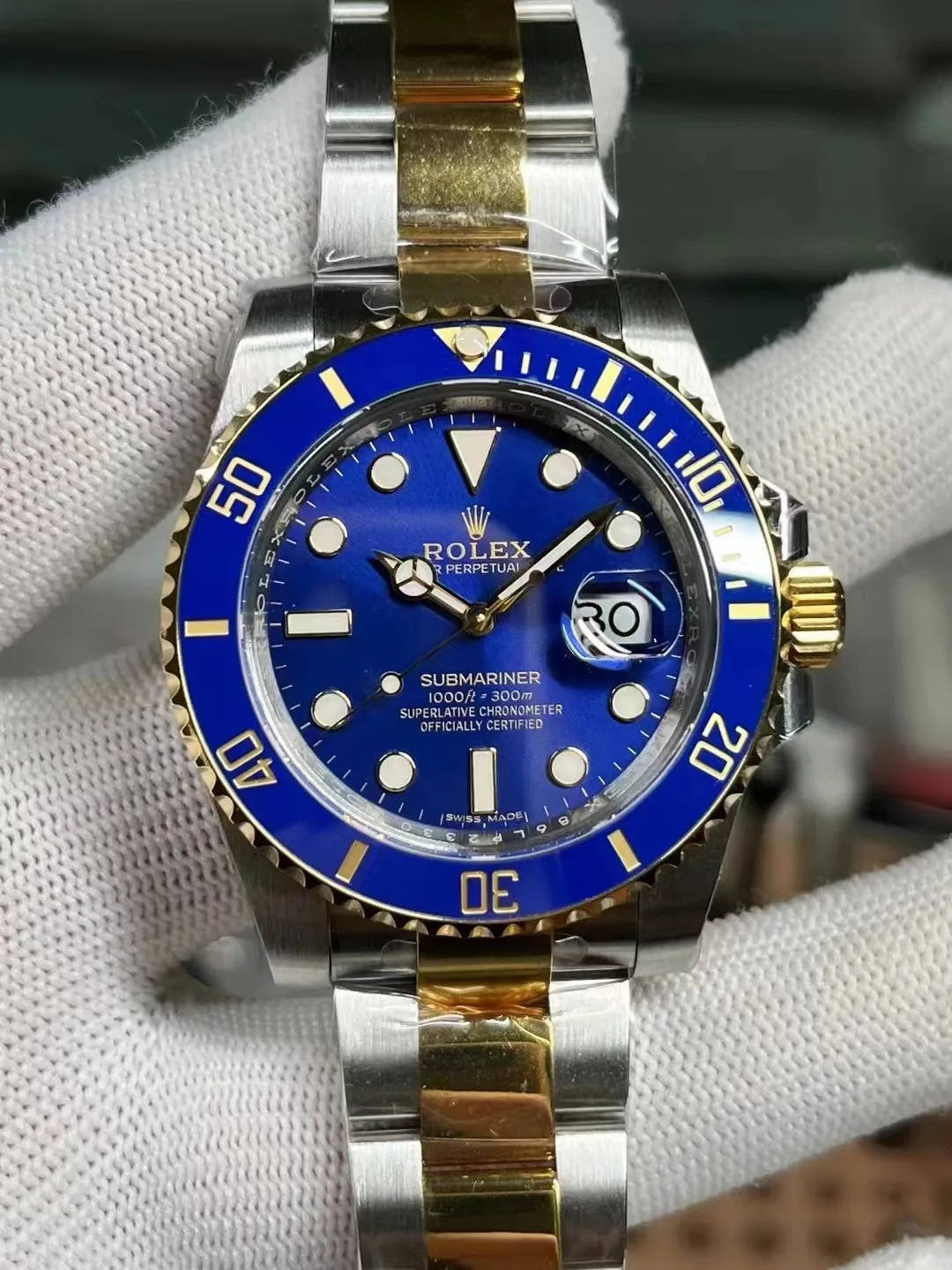 Reloj réplica Rolex Oyster Submariner bicolor esfera azul – 40 mm