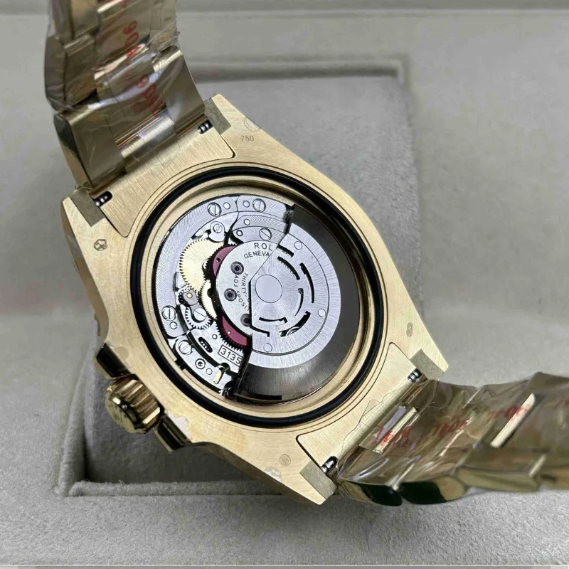 Reloj réplica Rolex Oyster Submariner dorado y negro – 40 mm