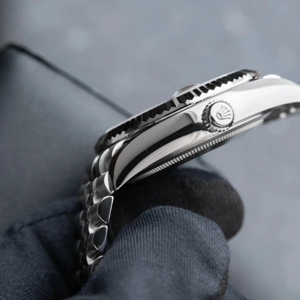 Reloj réplica Rolex Sky-Dweller Jubilee – 42 mm · Ref. RSC-11789