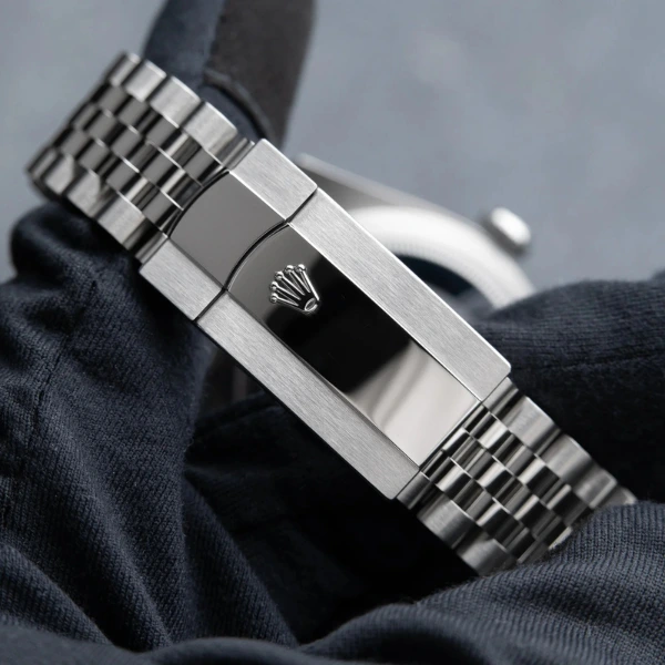 Reloj réplica Rolex Sky-Dweller Jubilee – 42 mm · Ref. RSC-11789